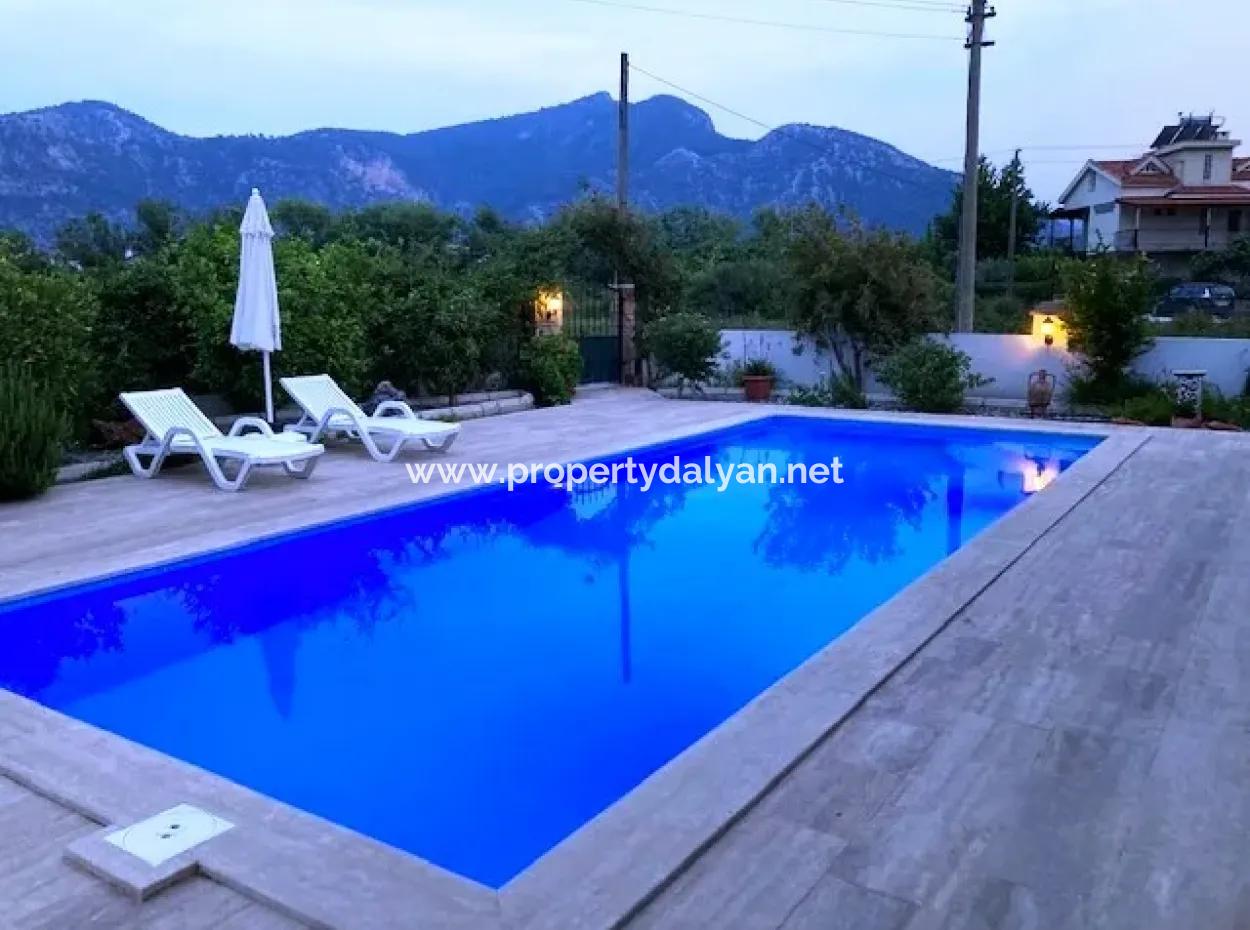 Villa Zum Verkauf Freistehend Für 501M2 Grundstück In Dalyan