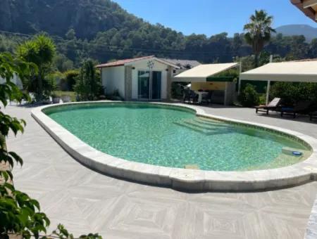 4 1 Villa Zum Verkauf In 720M2 Grundstück In Dalyan Gülpınar