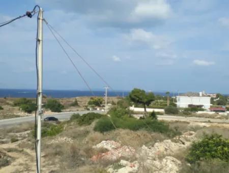 Grundstück Zum Verkauf In Der Nachbarschaft Von Çeşme Dalyan Mit Vollem Meerblick 1176M2 Zoneneinteilung