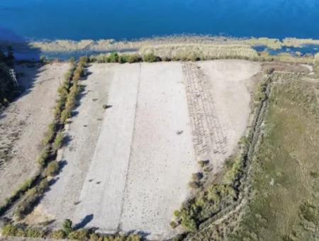 3210M2 2B Grundstück Zum Verkauf Am See In Çandır