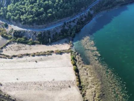 3210M2 2B Land For Sale By The Lake In Çandır